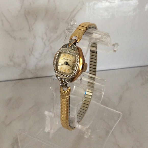 Bulova Vintage Watch - Picture 8 of 10